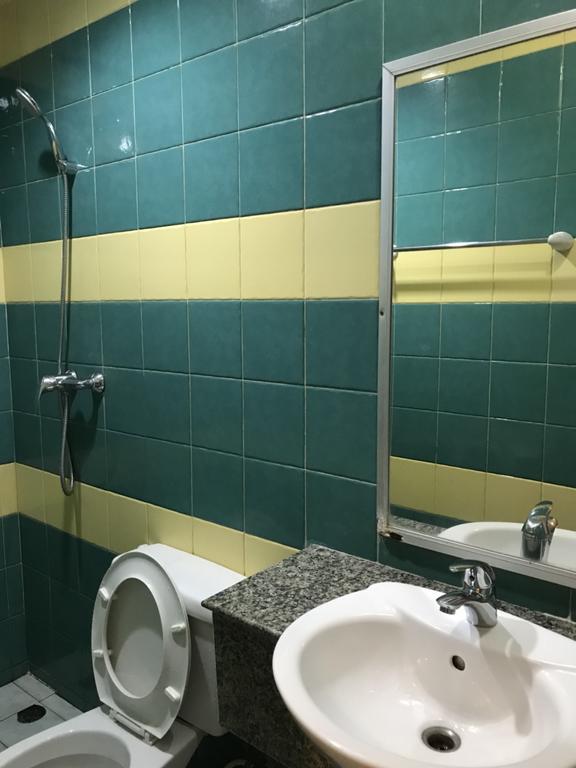 P.N. Guesthouse Krabi town Buitenkant foto